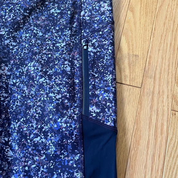 NWOT Athleta Rainer Printed Tight - Picture 8 of 9